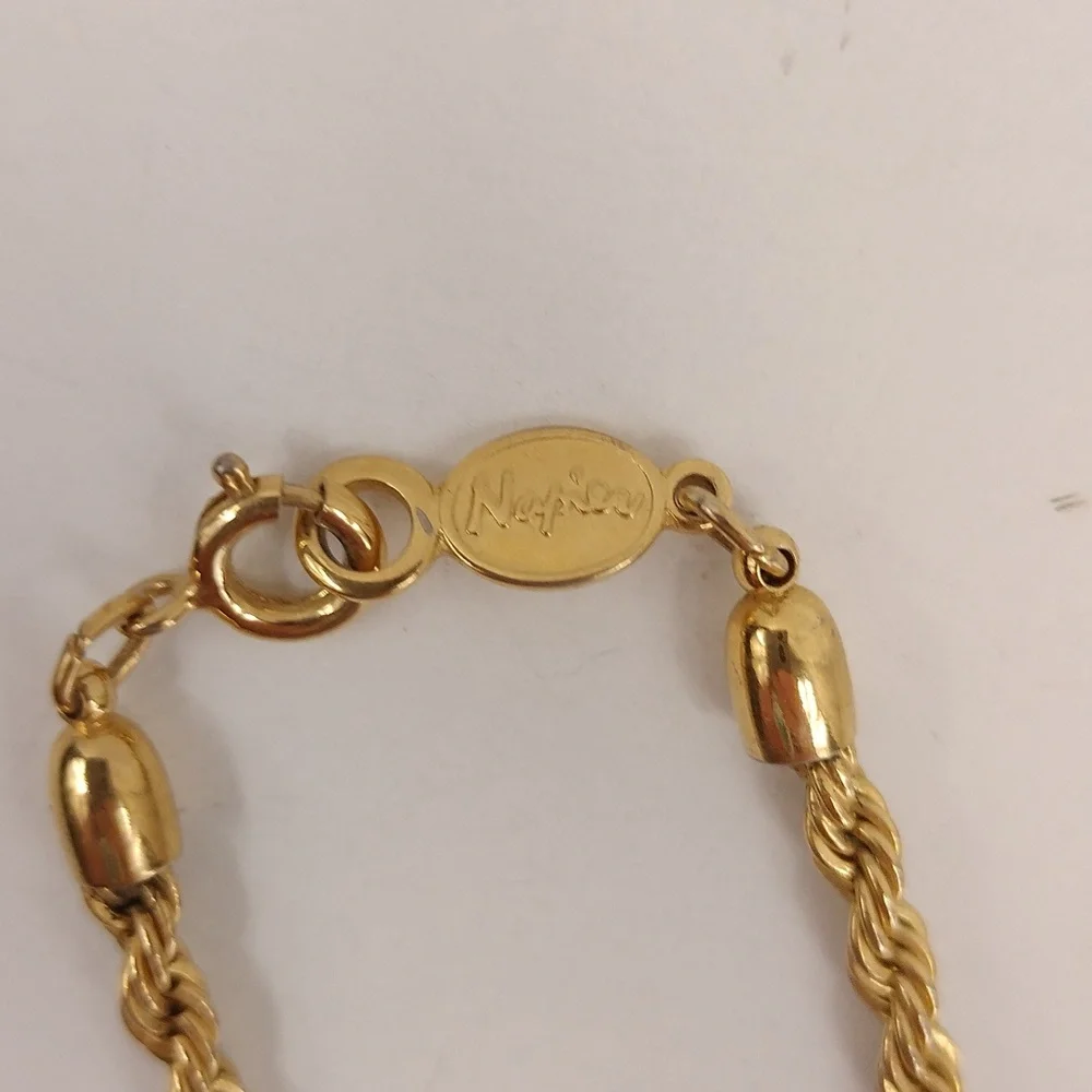 Vintage Napier Gold Tone Necklace